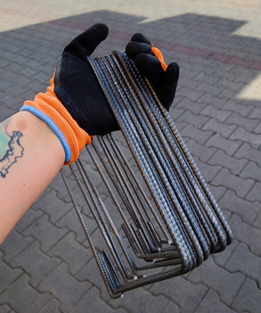 Strzemiono budowlane 25 x 25 cm